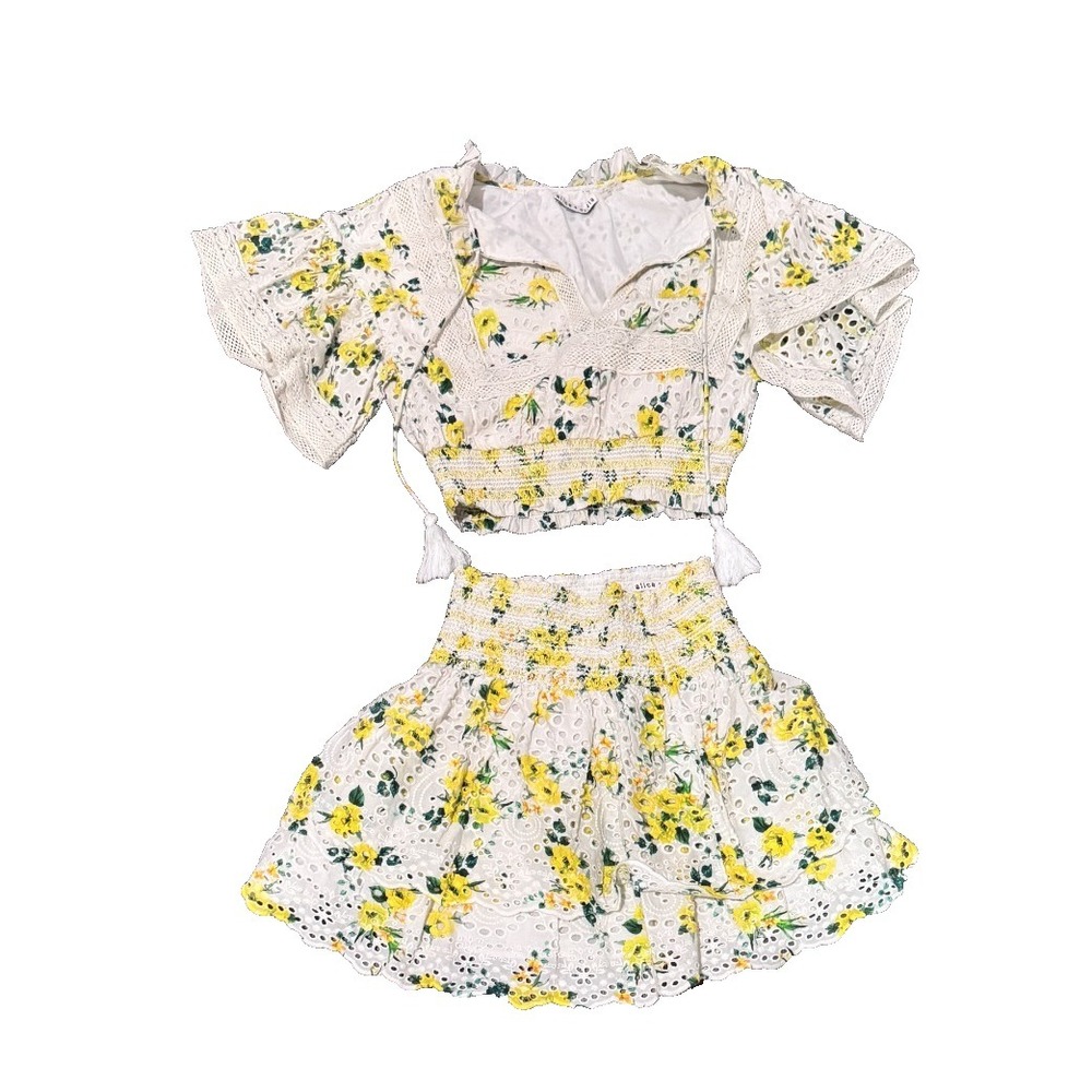 Alice + Olivia Tabitha Crop Blouse & joey Mini Skirt Drifting By Floral XS 0